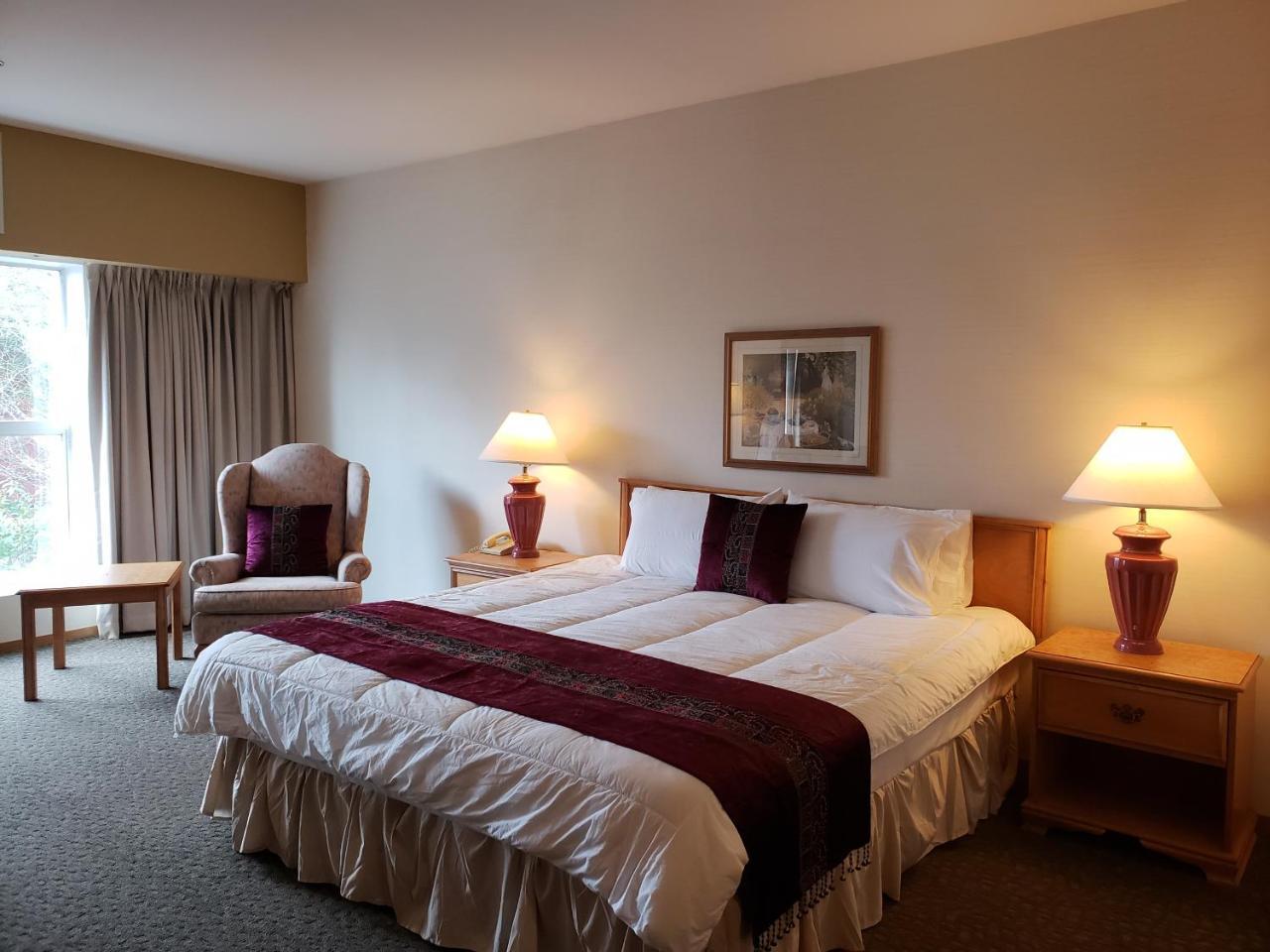 Totem Lake Hotel Kirkland Exterior photo